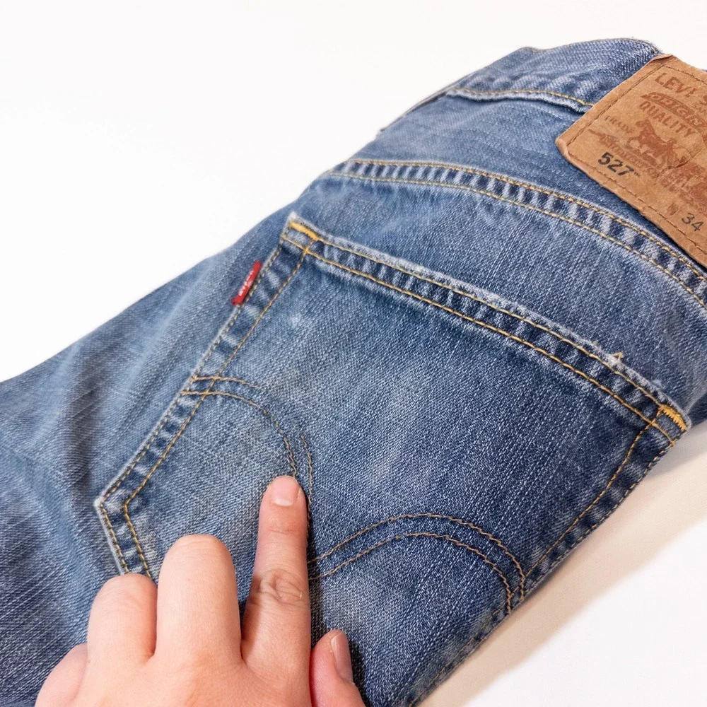 Levis levi 527